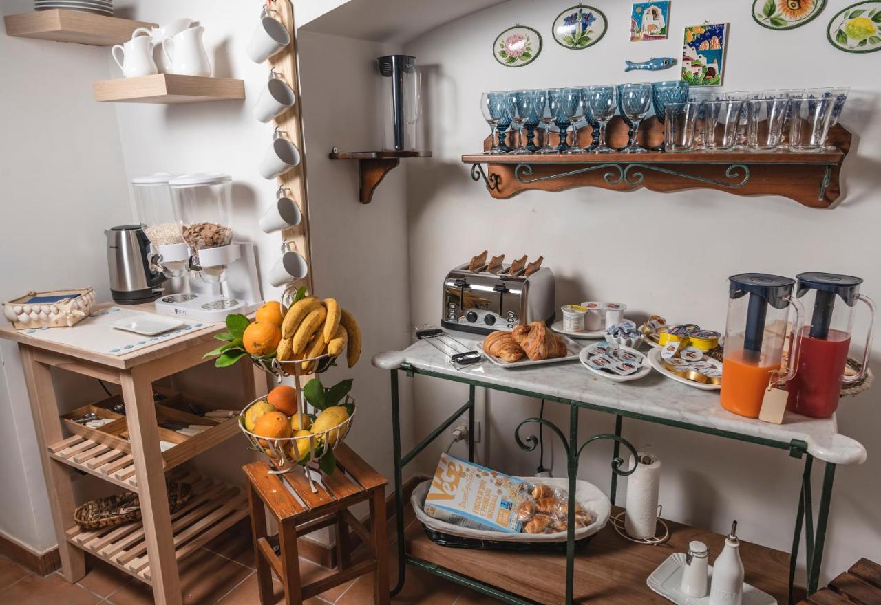 Bed and Breakfast La Casa Degli Angeli Salerno Zewnętrze zdjęcie
