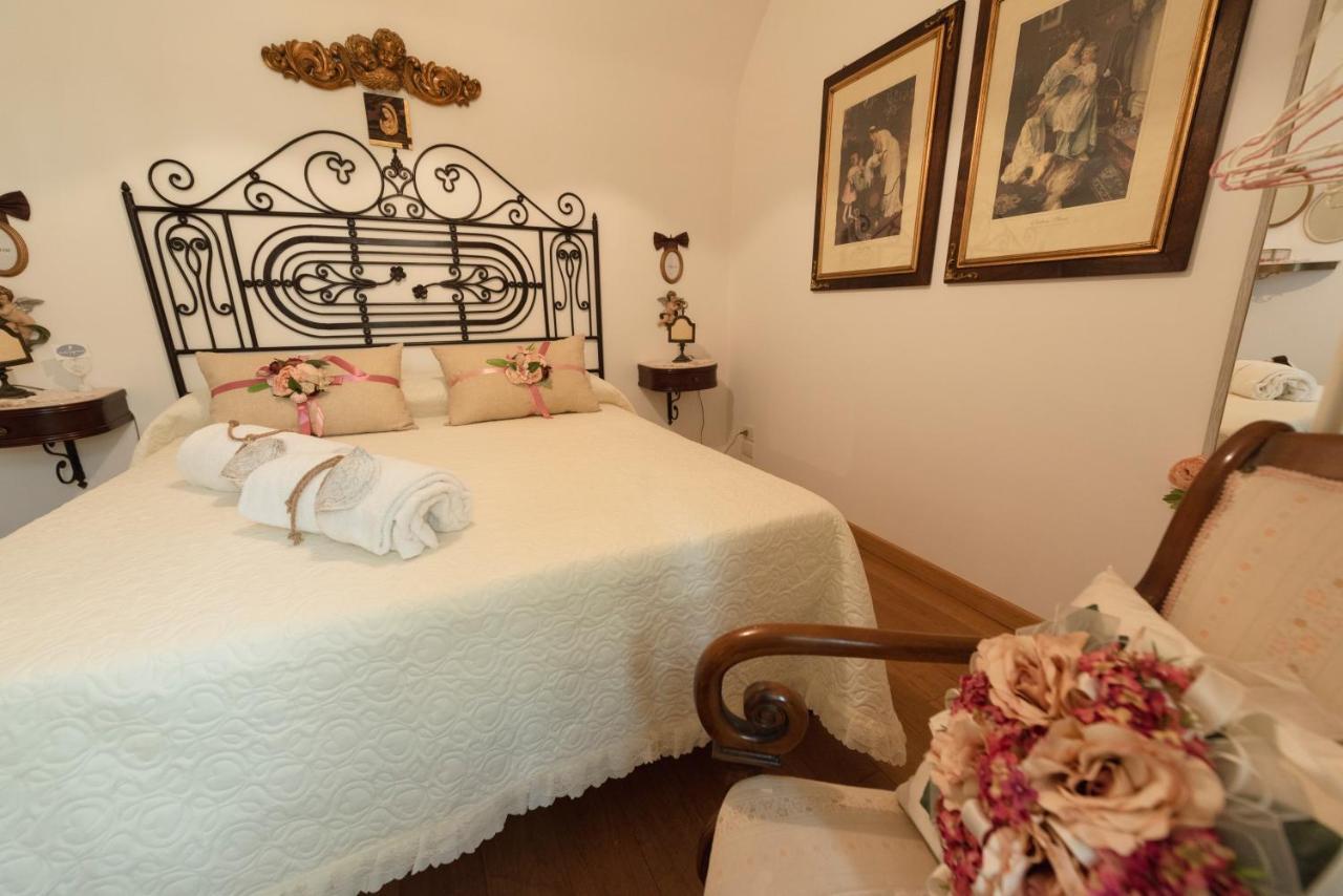 Bed and Breakfast La Casa Degli Angeli Salerno Zewnętrze zdjęcie