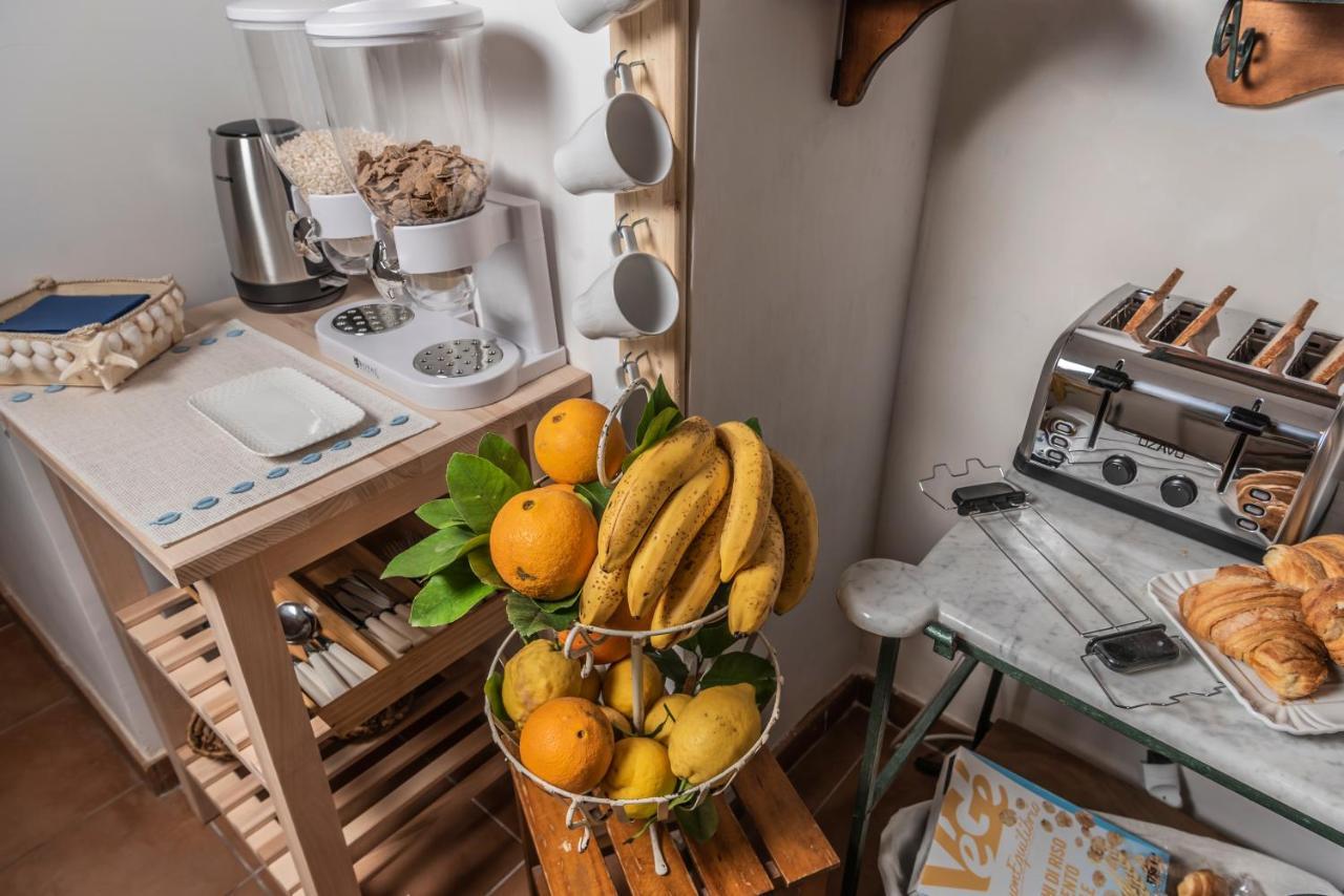 Bed and Breakfast La Casa Degli Angeli Salerno Zewnętrze zdjęcie